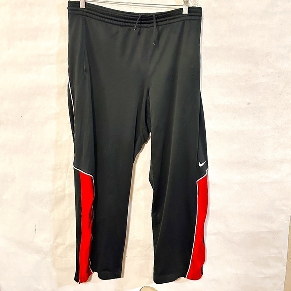 NIKE Red Black Sweatpants Joggers Athletic Track Pants - Picture 1 of 5